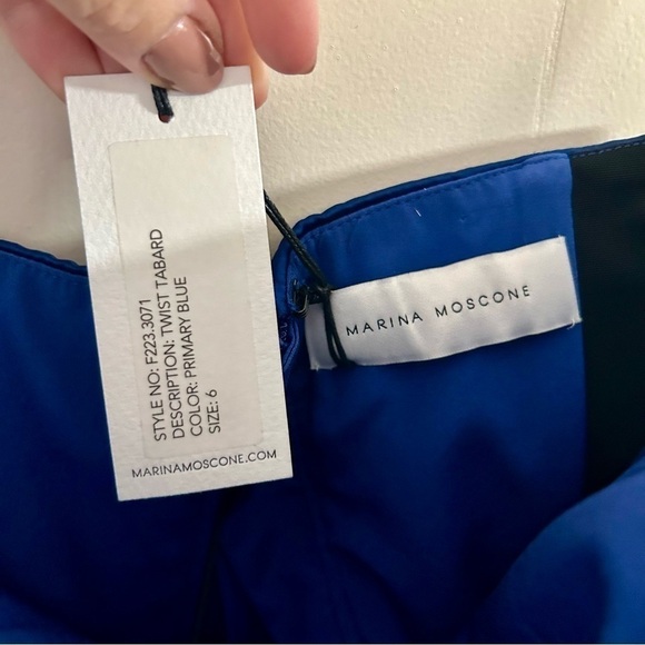 Marina Moscone Cutaway Satin Twist Dress in Royal Blue sz 6 - Picture 4 of 6